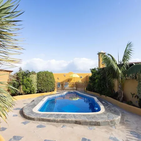 La Huerta House B With Pool&barbecue By Edén Hébergement de vacances *